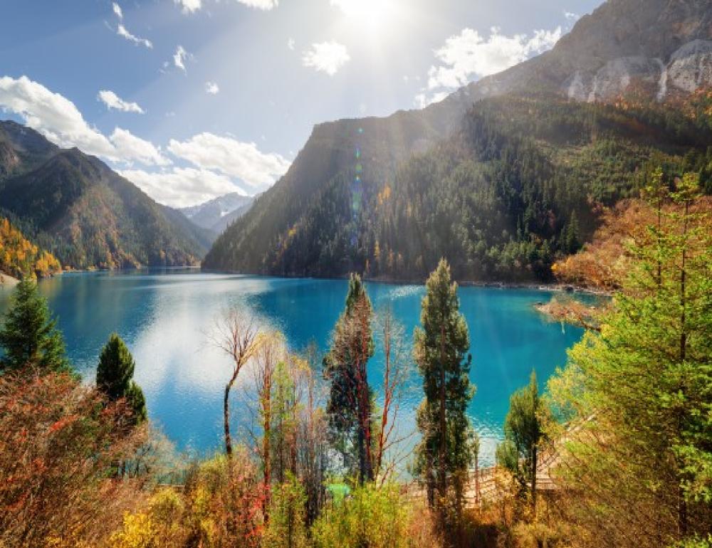 ทัวร์จีน PREMIUM CHINA IN AUTUMM  (เฉิงตู - หวงหลง - จิ่วจ้ายโกว) | COMPAXWORLD