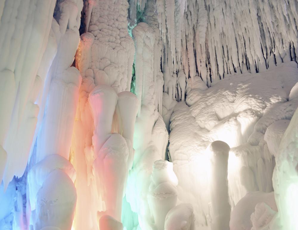 ทัวร์ญี่ปุ่น NEW YEAR MOMENT AT HOKKAIDO | COMPAXWORLD