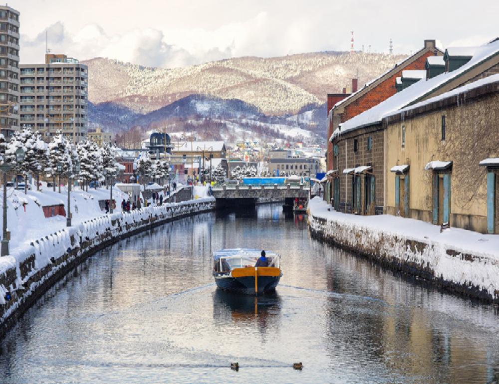 SNOW WINTER NEW YEAR AT HAKODATE(MIRROR) 2027 | COMPAXWORLD